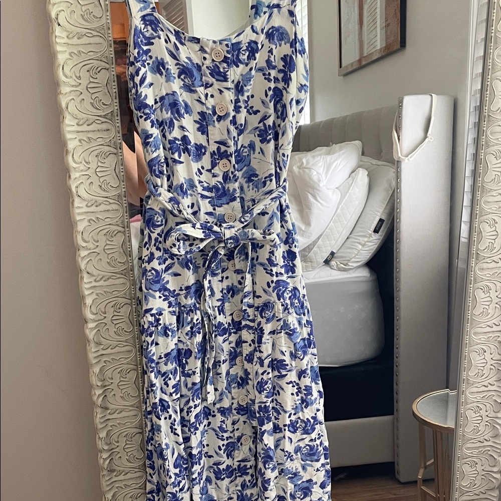 TCEC Blue and White Floral Midi Dress